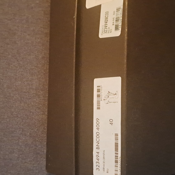 Gucci Beverly Patent Leather T-Strap Pumps BRAND NEW- NEVER WORN - Picture 6 of 7